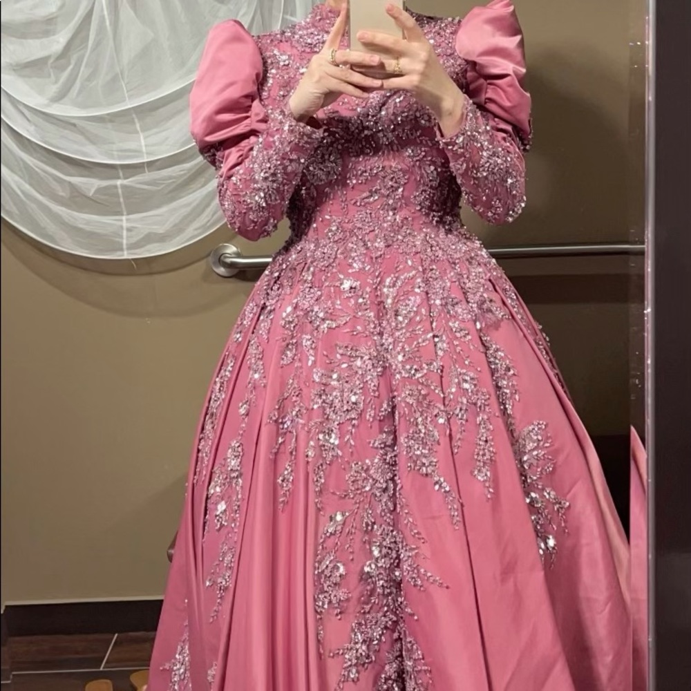 Ball gown